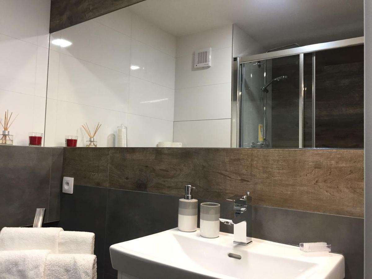 Rovna 7 Apartment Poprad Dış mekan fotoğraf